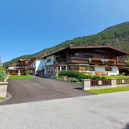 Modern Apartment In Langenfeld Near Ski Area Exterior photo